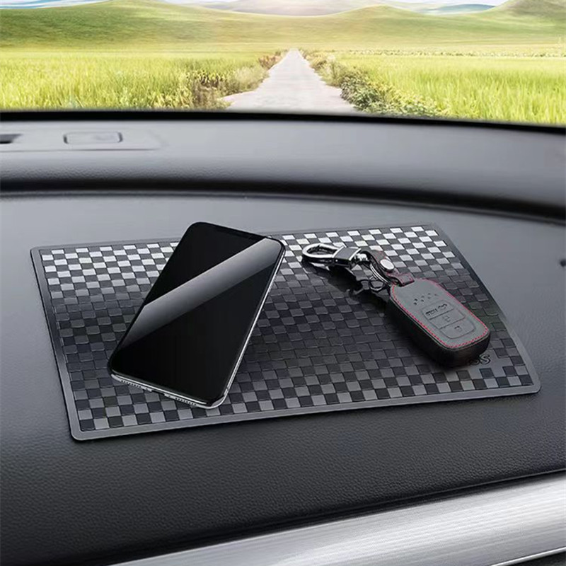 Phone Accessories For Your Car - Araba Kaymaz Mat Otomatik Silikon İç