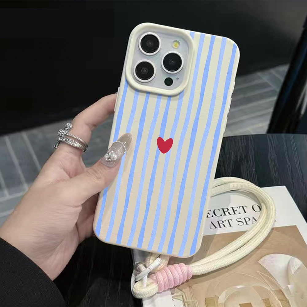 Dikey Çizgili Kalp Desenli Tel - Apple Iphone 15 incelemesi ve fiyatı